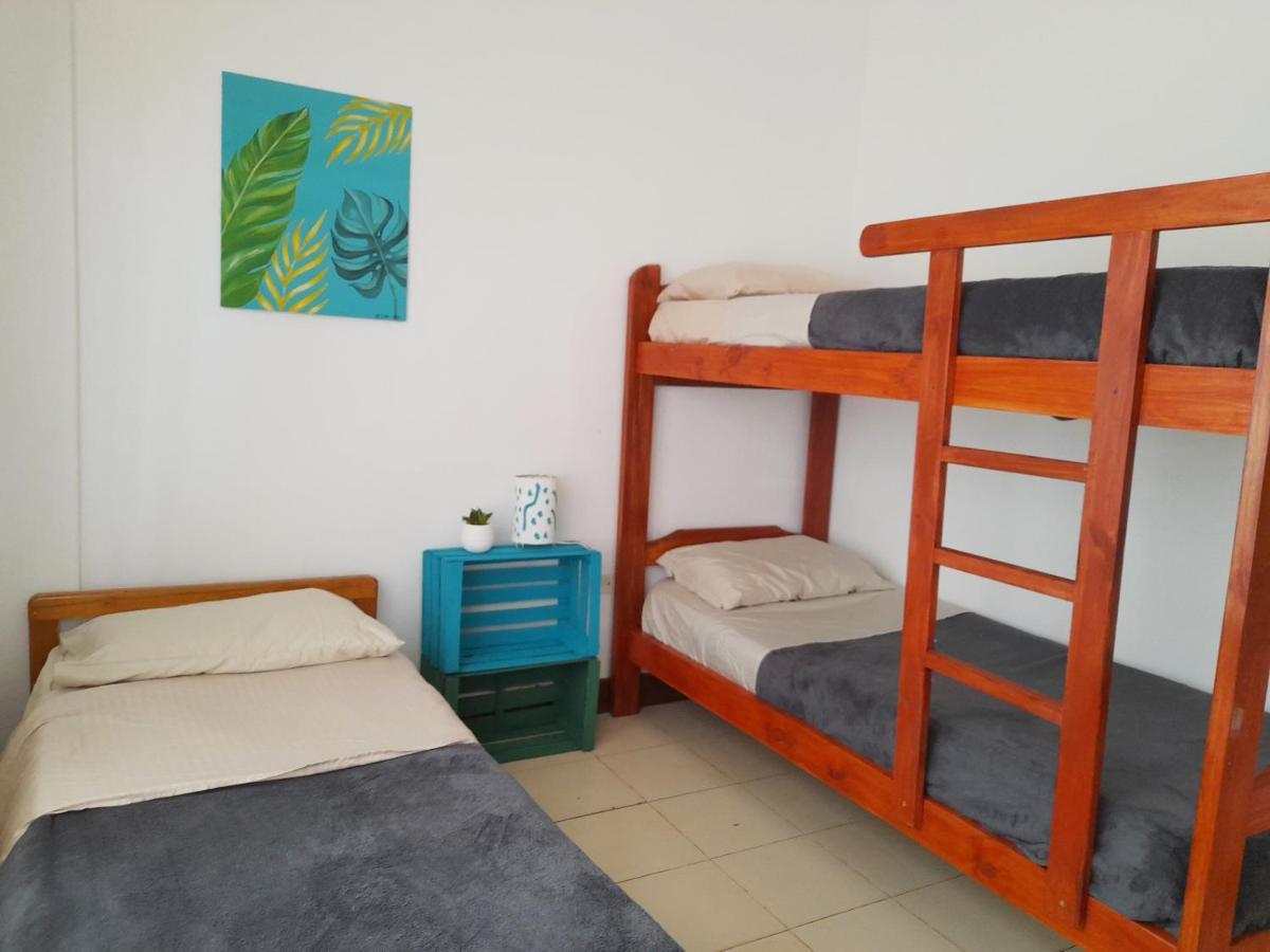 Eco Hostel Iguazu Пуэрто-Игуасу Экстерьер фото